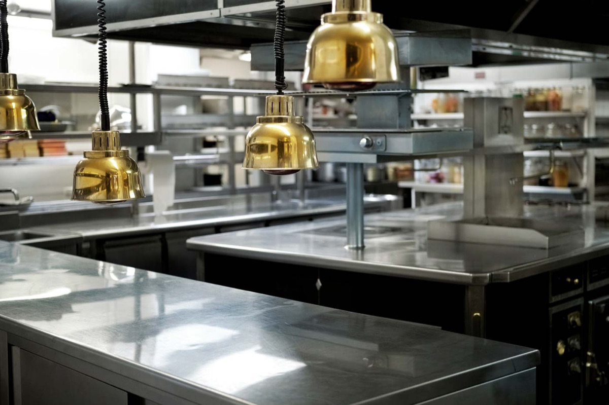 Gastro-Küche-für-Caterer Ausstattung einer gewerblichen Küche für Catering